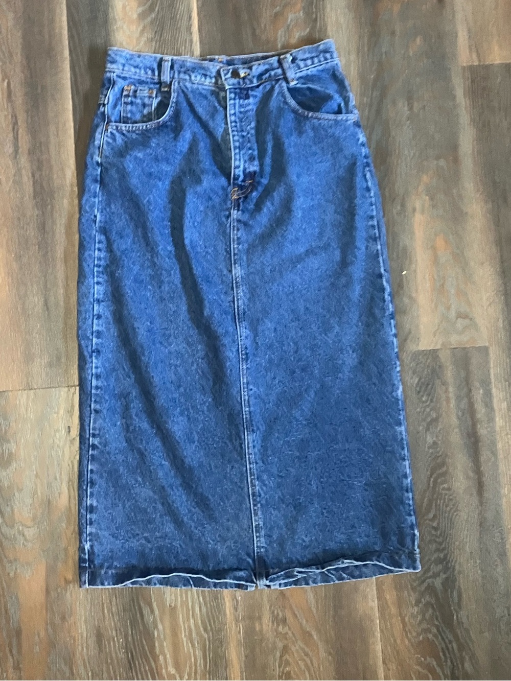 Vintage denim skirt
